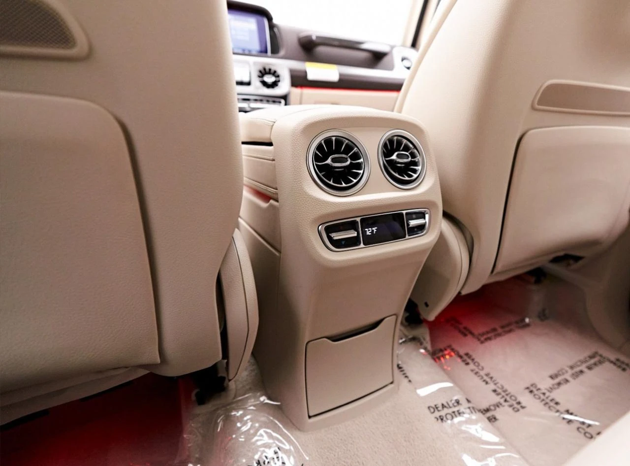 Mercedes-Benz G-Class 2024 - SUV thumbnail NaN